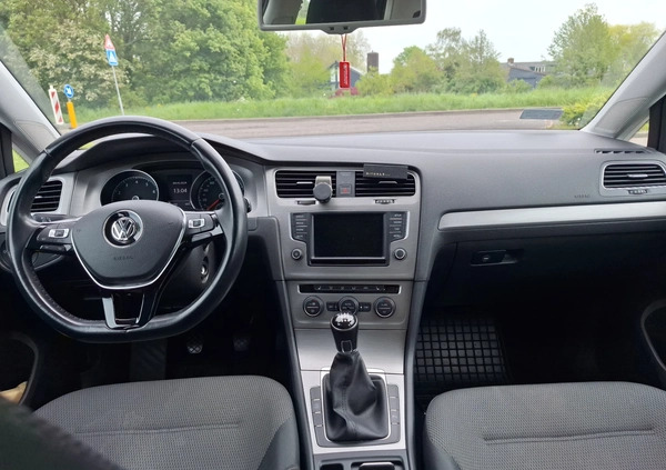 Volkswagen Golf cena 48500 przebieg: 127000, rok produkcji 2015 z Rzeszów małe 172